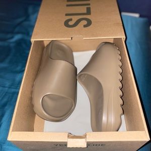 Yeezy Slides
